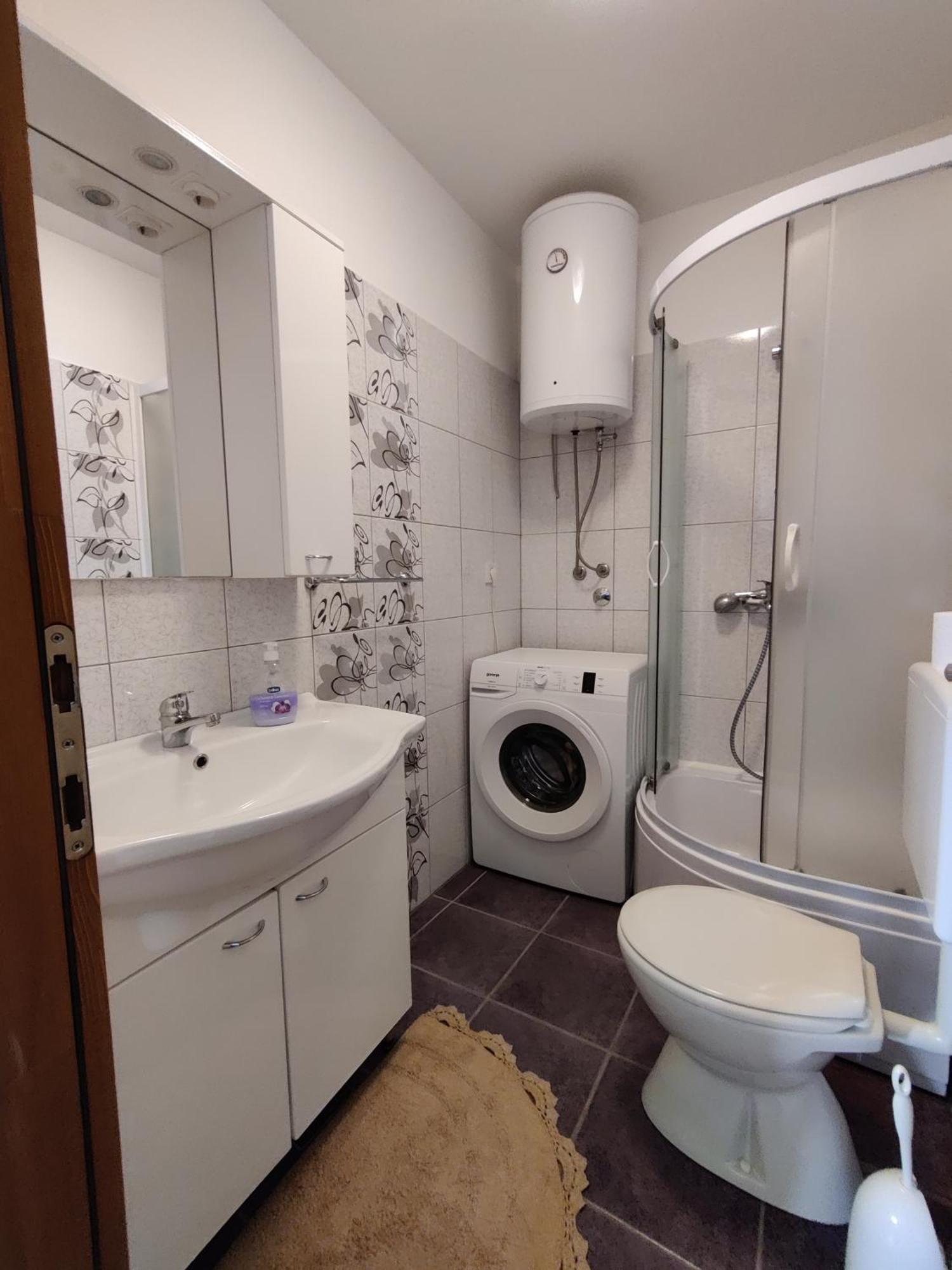 Apartman Kristina Vrbnik Exterior foto